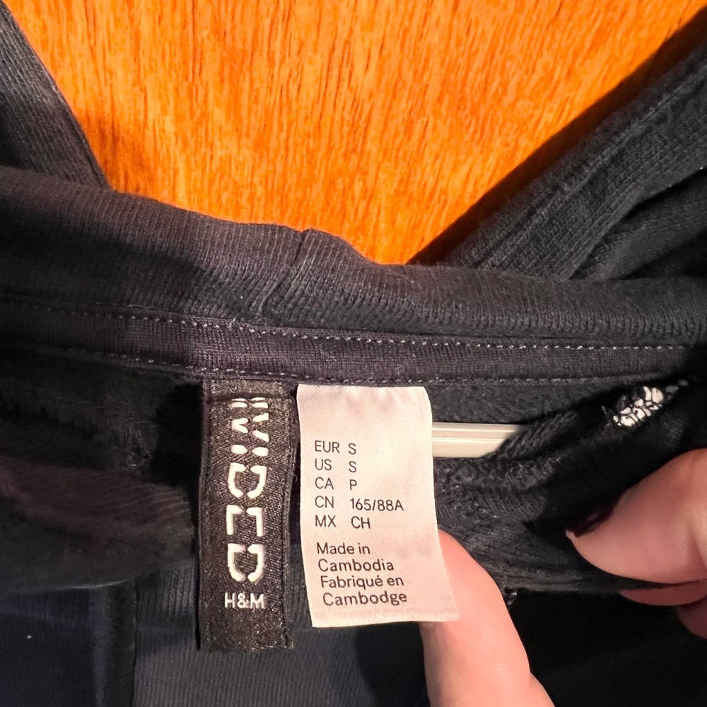H&M Jacket - Picture 3 of 3